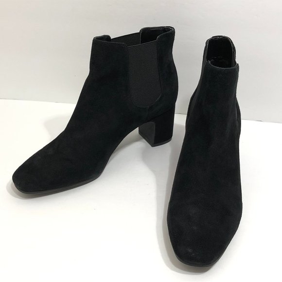 Anne Klein Shoes - Anne Klein Gorgia Suede Pull On Ankle Boots 9 EUC